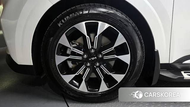 Kia Carnival 4th generation id 4250194 из Кореи 24