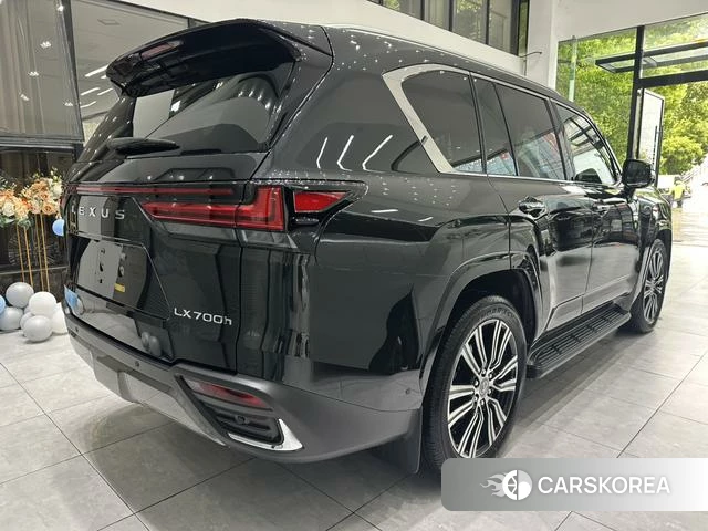 Lexus LX id 4278815 из Китая 7
