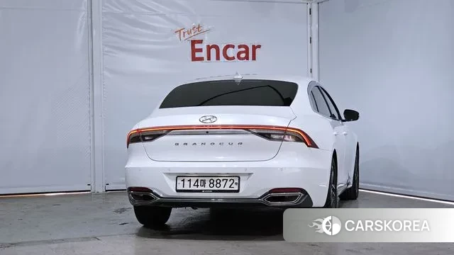 Hyundai The New Grandeur IG id 3247730 из Кореи 14