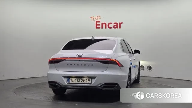 Hyundai The New Grandeur IG Hybrid id 3479151 из Кореи 14