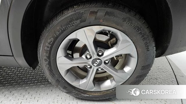 Kia Seltos id 3866859 из Кореи 14