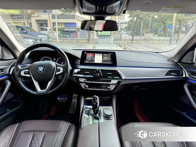 BMW 5 series PHEV id 4222130 из Китая 8