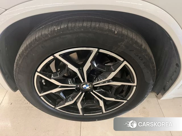 BMW X3 id 4306885 из Китая 9