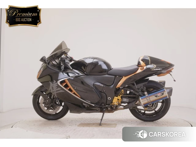 Проданный Suzuki GSX1300R HAYABUSA 2021 из Японии, фото 2