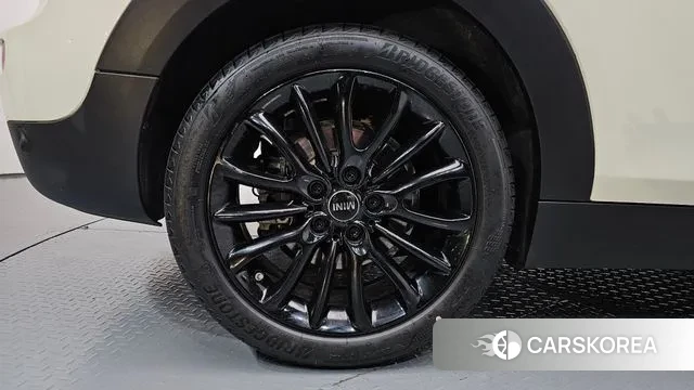 Mini Cooper Clubman id 3390645 из Кореи 14