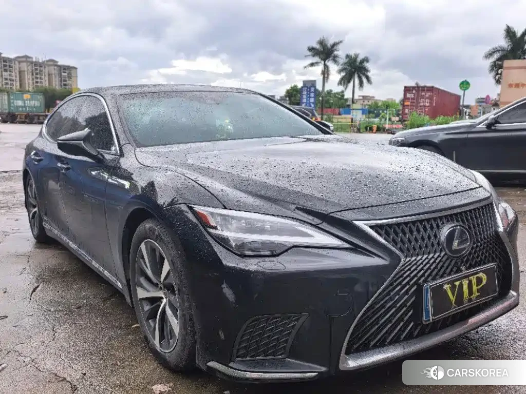 Lexus LS 2023 Черный из Китая, фото 5