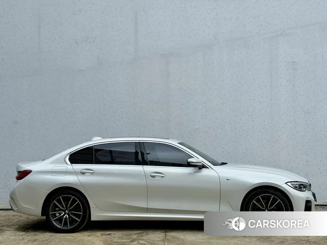 BMW 3 series id 4277231 из Китая 9