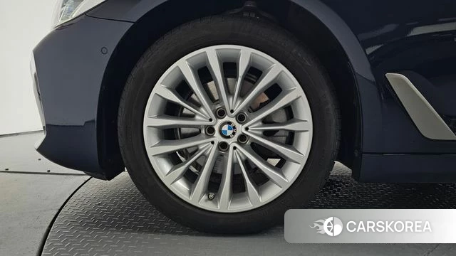 BMW 5 Series (G30) id 4764904 из Кореи 28