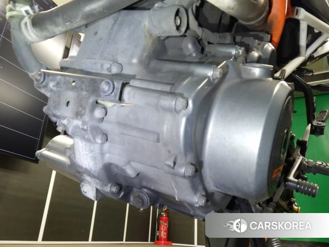 Engine photo