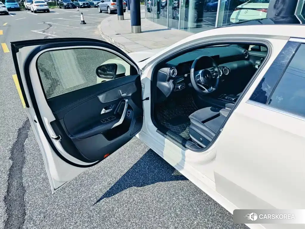 Mercedes-Benz A-Class id 4600666 из Китая 16