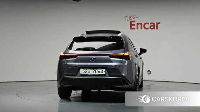 Lexus UX250h id 4595473 из Кореи 26