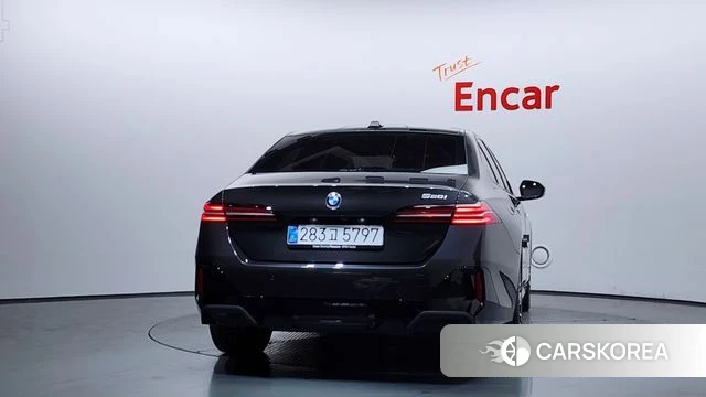 BMW 5 Series (G60) id 3963361 из Кореи 14