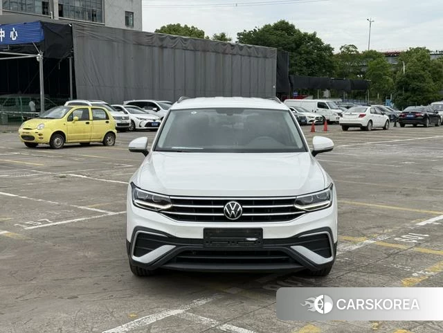 Volkswagen Tiguan L 2022 Белый из Китая, фото 6
