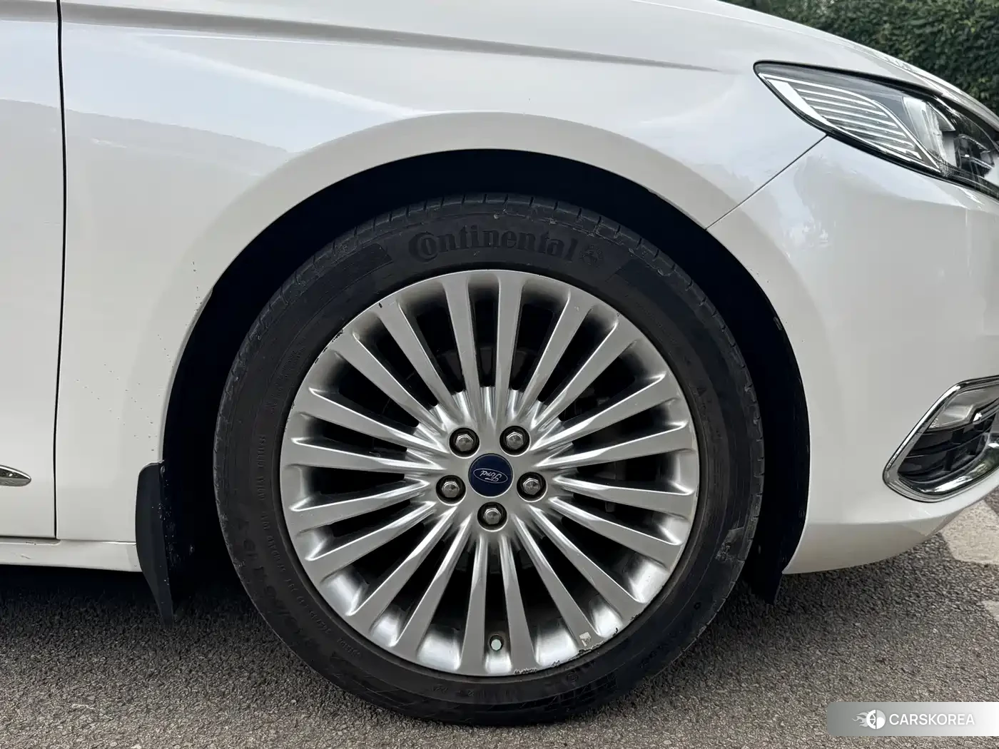 Ford Taurus id 4576788 из Китая 11