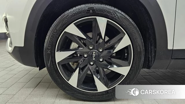 Kia Seltos id 4631457 из Кореи 32