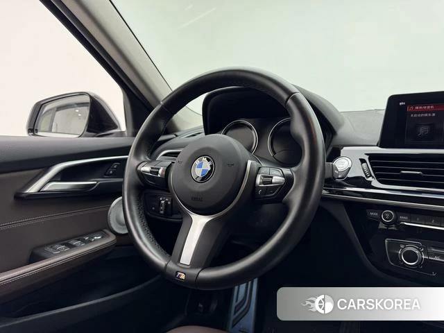 BMW 1 series id 4257242 из Китая 22