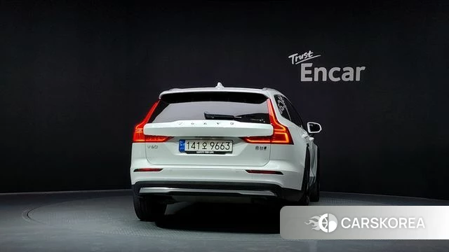 Volvo V60 Cross-Country 2nd Generation id 4624049 из Кореи 28