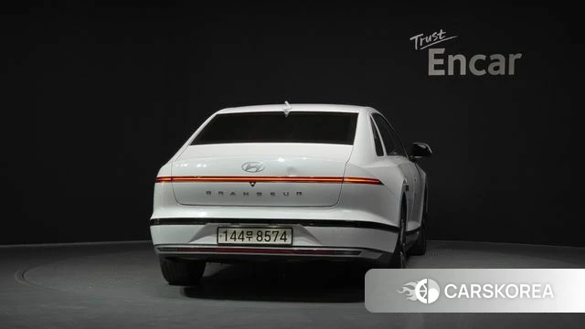 Hyundai Grandeur Hybrid (GN7) id 3953464 из Кореи 14