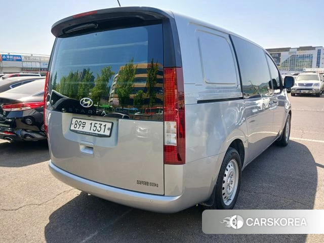 Hyundai Staria id 4224328 из Кореи 14