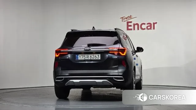 Kia Seltos id 3691972 из Кореи 14