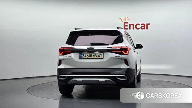 Kia Seltos id 4693289 из Кореи 14