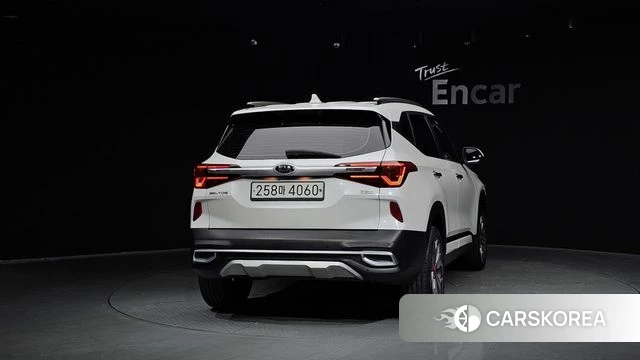 Kia Seltos id 4458940 из Кореи 14
