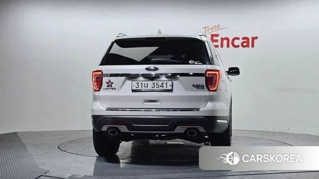 Ford Explorer id 3845876 из Кореи 14