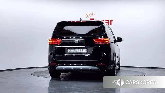 Kia The New Carnival id 3525911 из Кореи 14