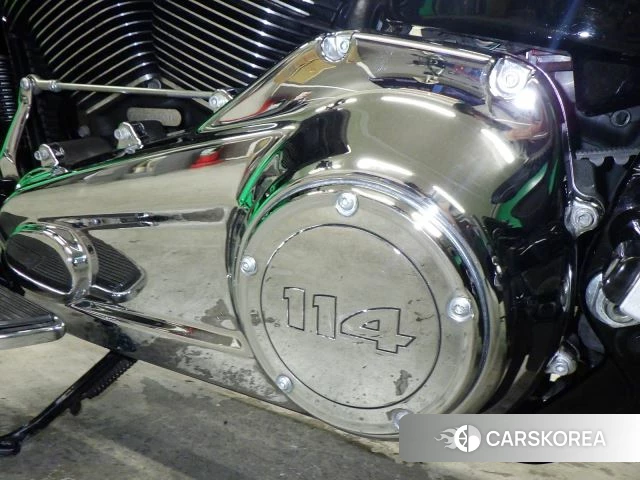 Engine photo