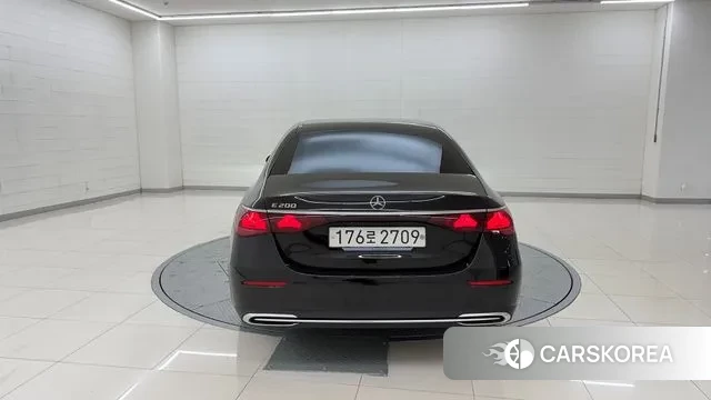 Mercedes-Benz E-Class W214 id 3523204 из Кореи 14