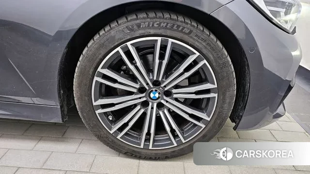 BMW 3 Series (G20) id 3529722 из Кореи 14