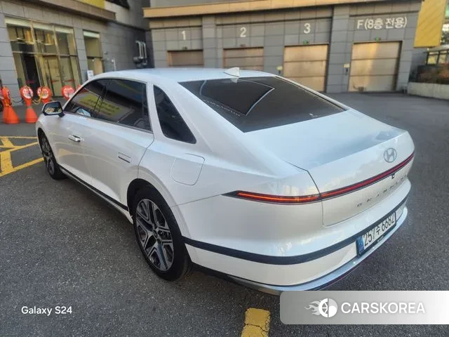 Hyundai Grandeur Hybrid (GN7) id 3399858 из Кореи 12