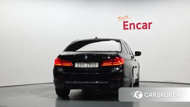 BMW 5 Series (G30) id 3004843 из Кореи 14