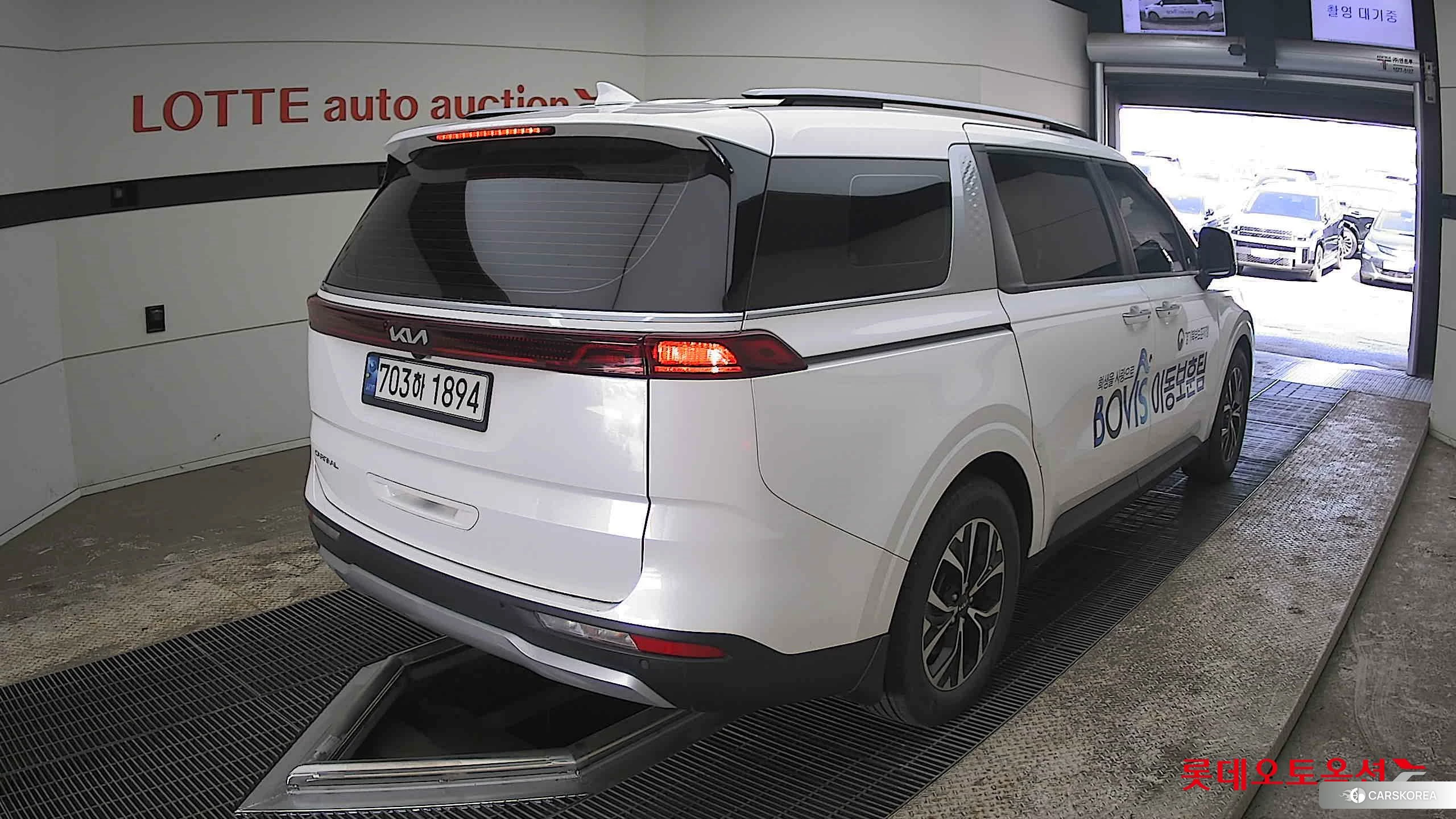 Kia Carnival id 3882178 из Кореи 31