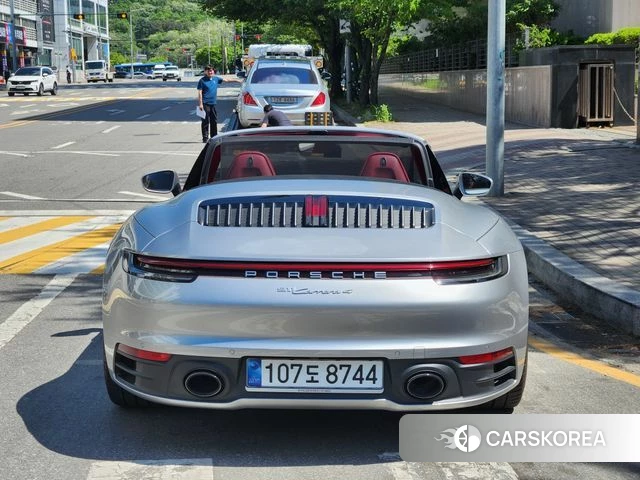 Porsche 911(992) id 4291944 из Кореи 13
