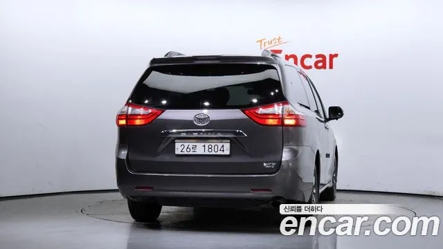 Toyota Sienna id 2946064 из Кореи 14