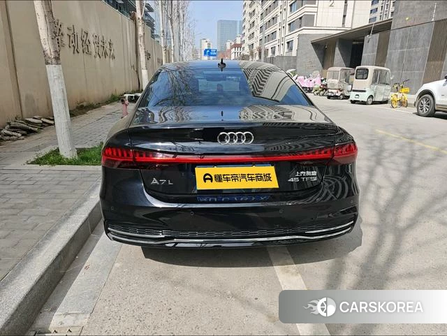 Audi A7L 2024 Черный из Китая, фото 4
