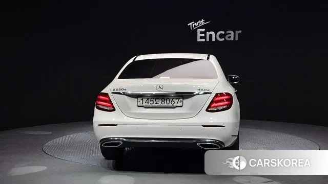 Mercedes-Benz E-Class W213 id 3541182 из Кореи 14