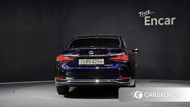 Lexus ES300h 7th generation id 3011569 из Кореи 14