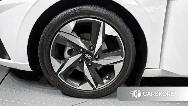 Hyundai Avante (CN7) id 2915747 из Кореи 14