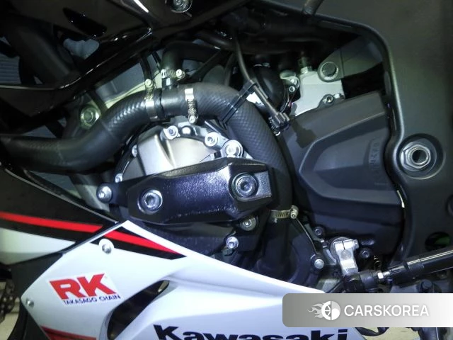 Проданный Kawasaki ZX-6R NINJA ABS id 4006237 из Японии, фото 18