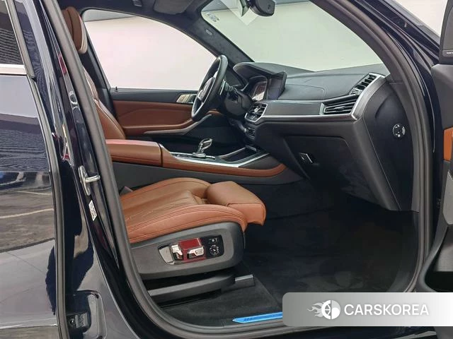 BMW X7 id 4291340 из Китая 11
