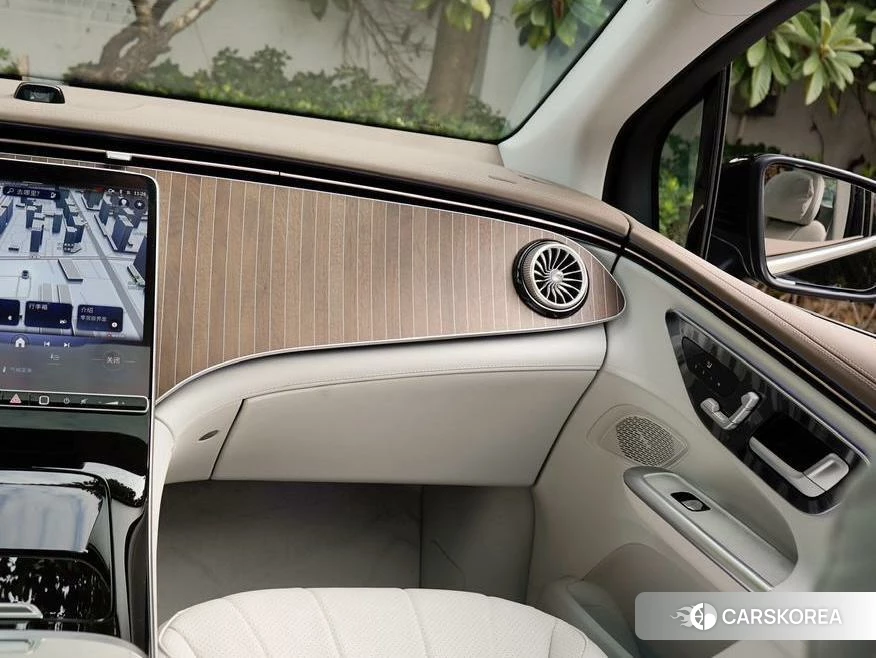 Mercedes-Benz EQE SUV id 4486257 из Китая 11
