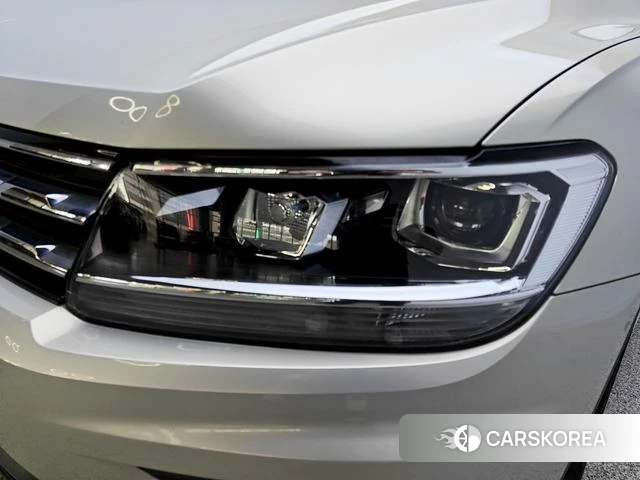 Volkswagen Tiguan L id 4242517 из Китая 14