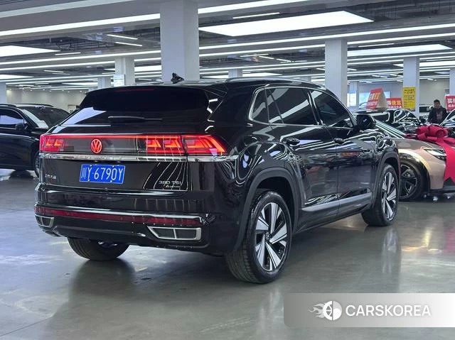 Volkswagen Tourang id 4271864 из Китая 10