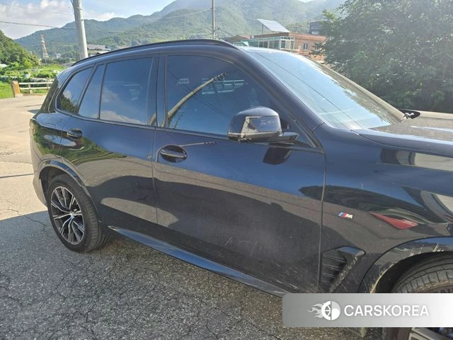 BMW X5 (G05) 2024 Черный из Кореи, фото 4