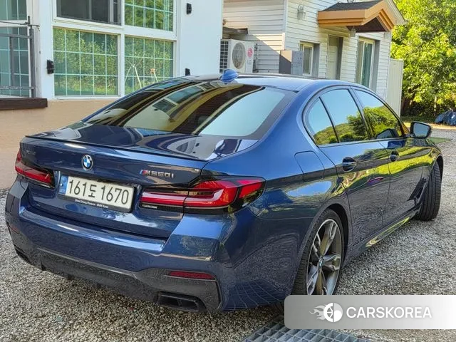 BMW 5 Series (G30) id 2979819 из Кореи 9