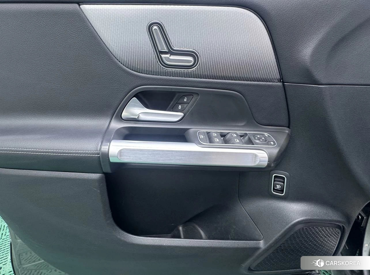 Mercedes-Benz GLB id 4512591 из Китая 20