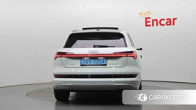 Audi e-Tron id 4282994 из Кореи 28