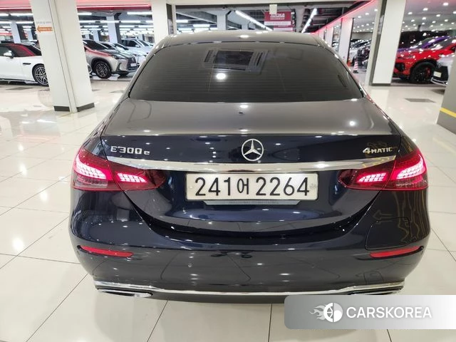Mercedes-Benz E-Class W213 id 4758125 из Кореи 12